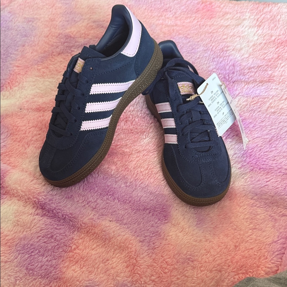 adidas Kids Sneakers in Navy and Pink